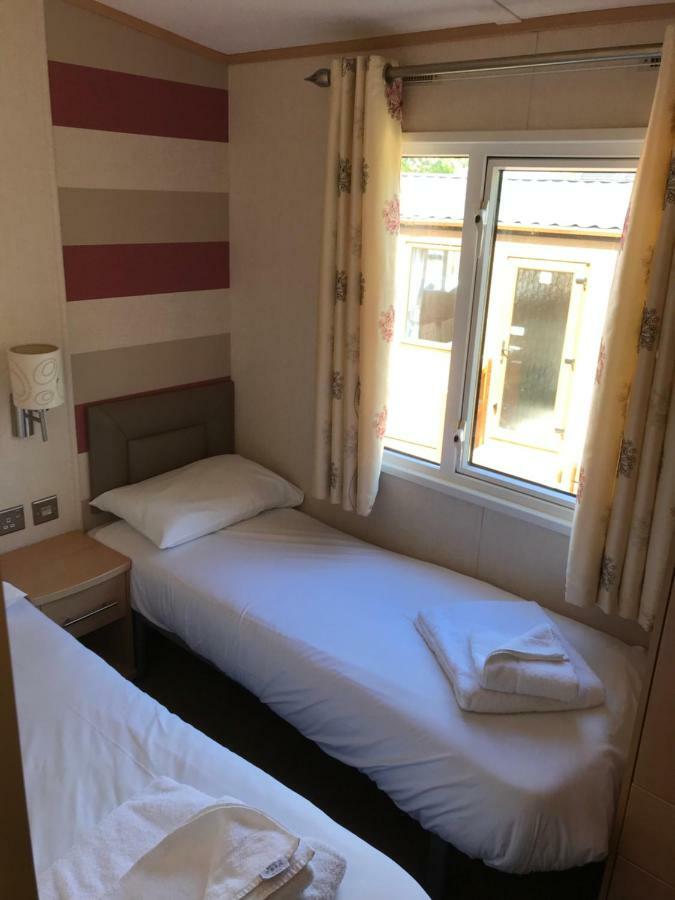 Castle Brake Holiday Park Exeter Exteriör bild